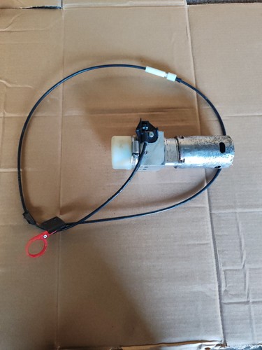 Bmw e85 roof pump 7016893 - roof,
