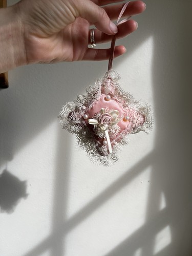 Vintage shabby chic victorian - chic,