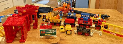 Vtg tomy train set - train, rare