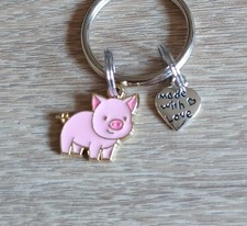 Sweet dinky little pink 'Pig'
