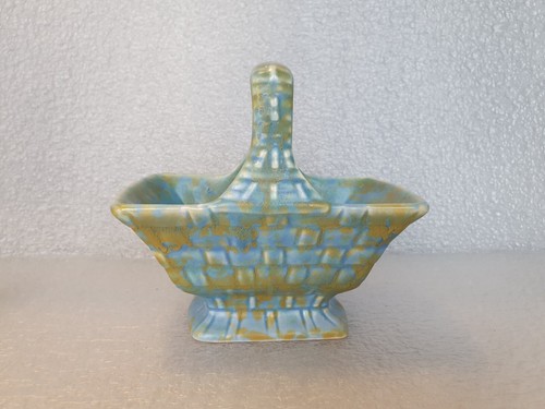 Wade flaxman basket ceramic - wade,
