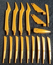 LEGO Gold Blades Sword