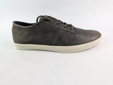 Reef Leather Lace Up Trainers