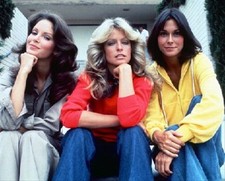 FARRAH FAWCETT AS JILL MUNROE