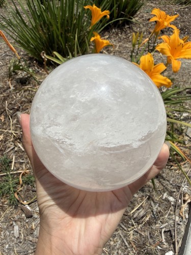 Large clear quartz sphere - clear,