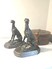 Greyhound Statue's Figurines