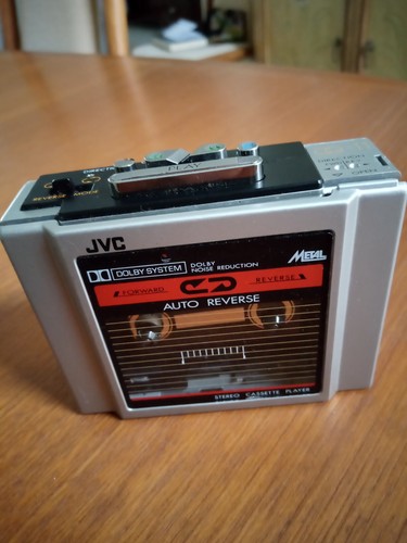 Jvc 11k portable - cq-11k, stereo