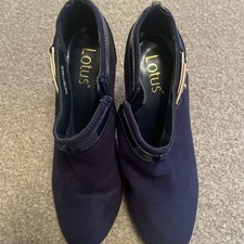 Ladies Lotus Heel Shoes Size 5