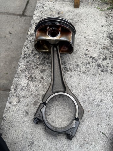 Jaguar v8 pistons - 5.0,