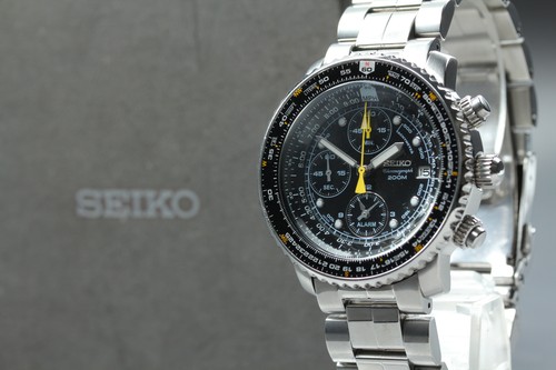 Near mint box seiko - mint,