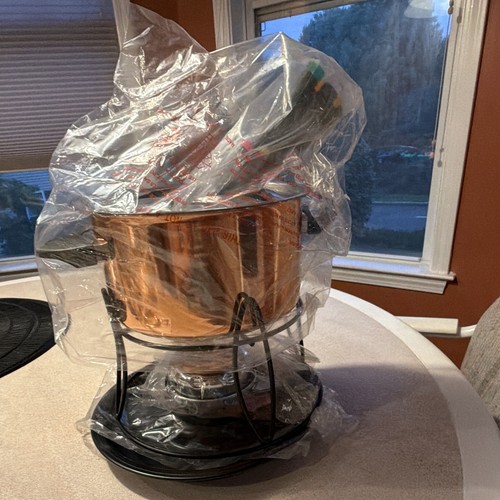 Fondue set - fondue,
