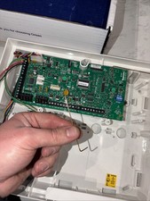 Texecom Premier Elite 64-W