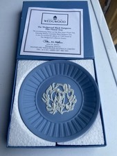 Wedgwood Blue Jasper ‘Black Kangaroo Paw’ Tray