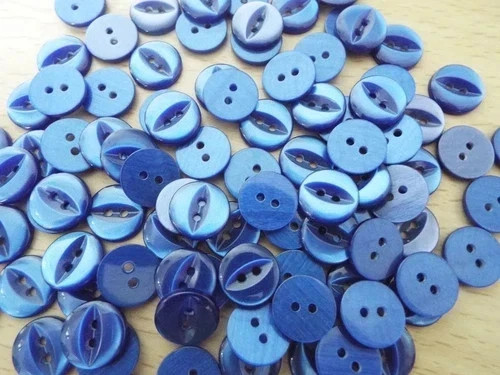 Job lot 100 buttons round - lot,