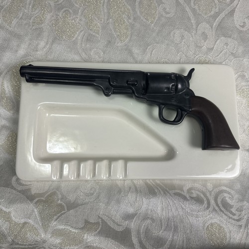 Vtg 1967 holland mold colt - vtg,
