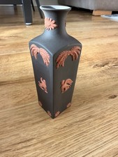 Wedgwood BLACK & TERRACOTTA