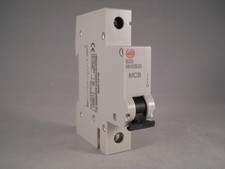 Wylex MCB 20 Amp Single Pole Circuit Breaker Type B 20A NHX NHXB20