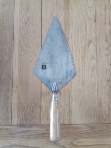 Spear and jackson bricklayers - and,
