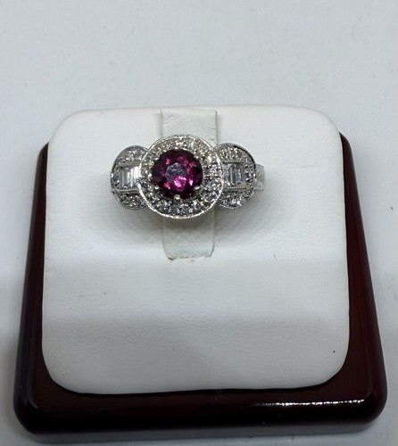 Natural gemstone diamond - diamond, ring