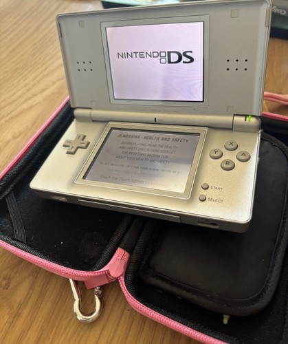Nintendo lite console - nintendo,