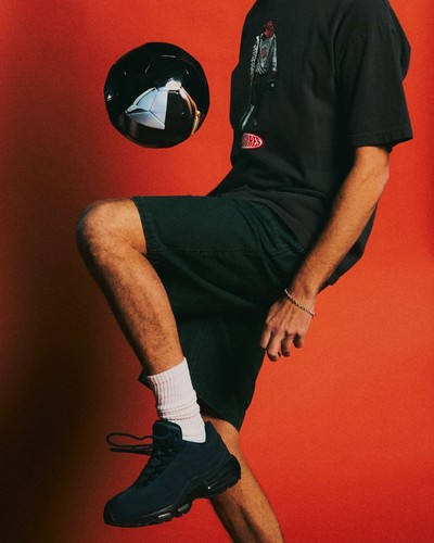 Pleasures daft punk helmets - pleasures,