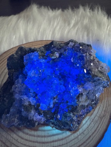 Natural clear cubic fluorite - natural,