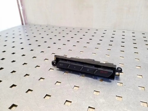 Audi left seat - left, control