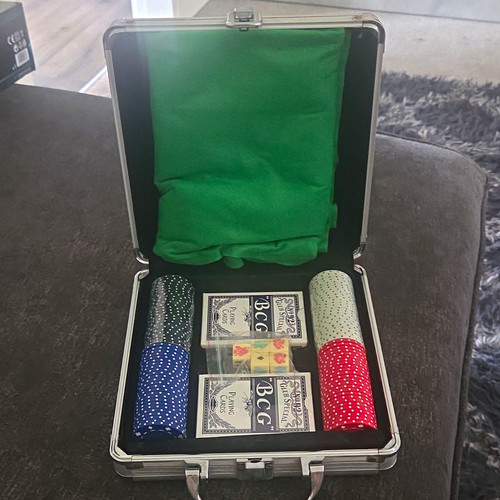 200 chip poker set - chip,