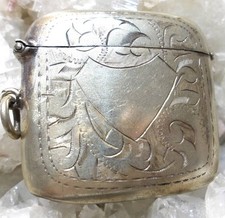 ANTIQUE  VICTORIAN  VESTA CASE