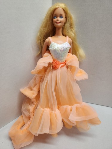 1984 peaches cream barbie - 1984,