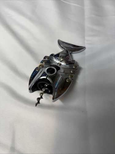 Lazy fish wine bottle - fish, opener