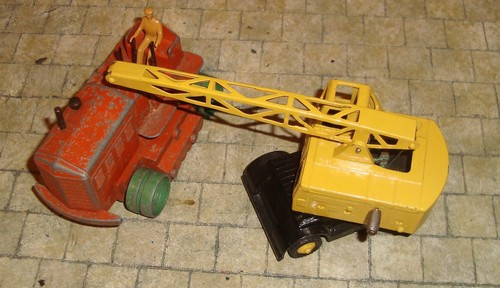 Dinky toys heavy tractor - toys,