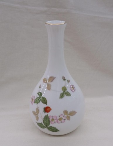 Wedgwood wild strawberry - wedgwood,