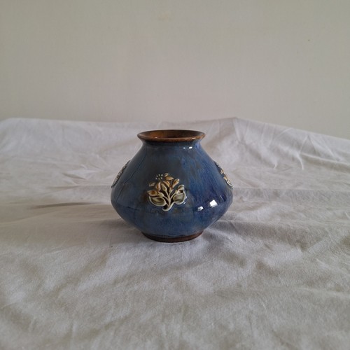 Antique royal doulton - antique,