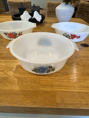 Set three vintage casserole - of,