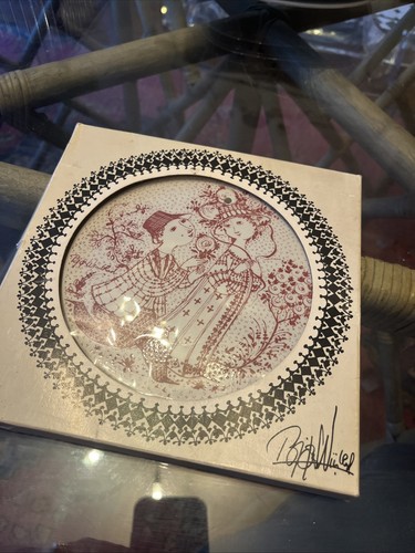Vintage boxed modern plate - modern,
