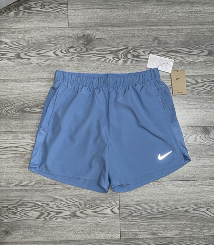 Size medium nike - size, challenger