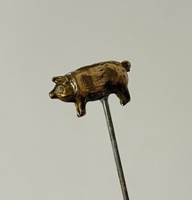 Antique 9ct Gold Novelty Pig Hat Pin with Diamond Eyes