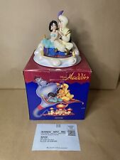 Schmid Disney Aladdin & Jasmine Music Box Magic Carpet “A Whole New World” 1993