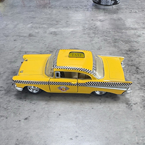 Kinsmart 1957 chevrolet bel - kinsmart,