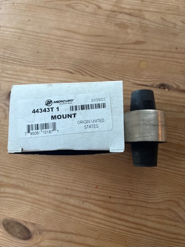 Mercury engine mount 115hp - mercury,