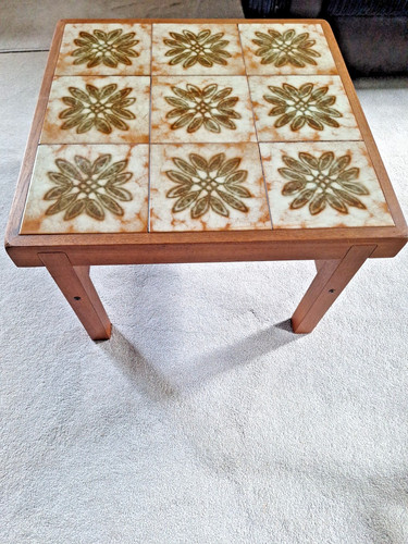 Trioh danish tiled - tiled, top