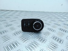 Vauxhall Astra K Headlight Switch Dashboard Mounted 9 Pin 13493474 2015-2021R