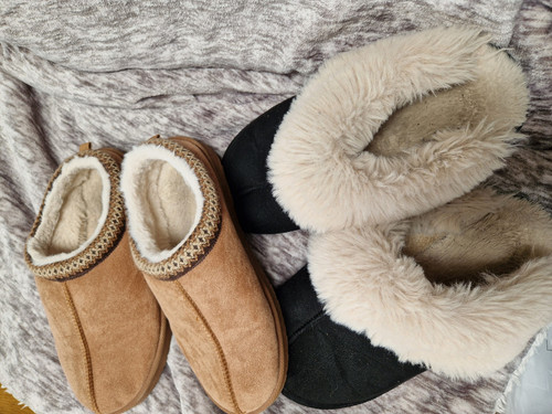 Pairs ladies worn fluffy - pairs,
