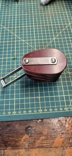 Vintage main marine - main,