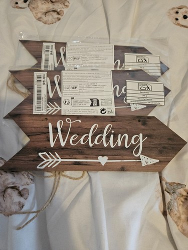 Wedding arrow wooden - wooden, sign