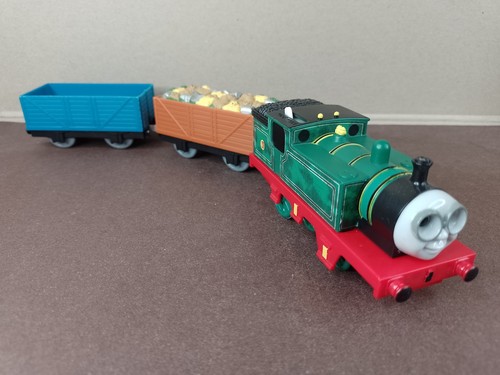 Whiff train and trucks tomy - train,