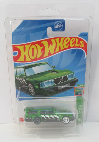 Hot wheels volvo - hot,