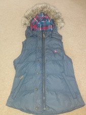 Jack Wills Ladies Gilet With Detachable Fur Hood  Blue Pink Tartan Size. 8