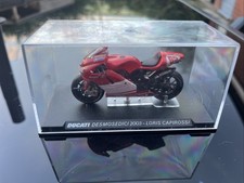 Ducati Desmosedici 2003 - Loris Capirossi Motorcycle Model Diecast 1:24 Scale